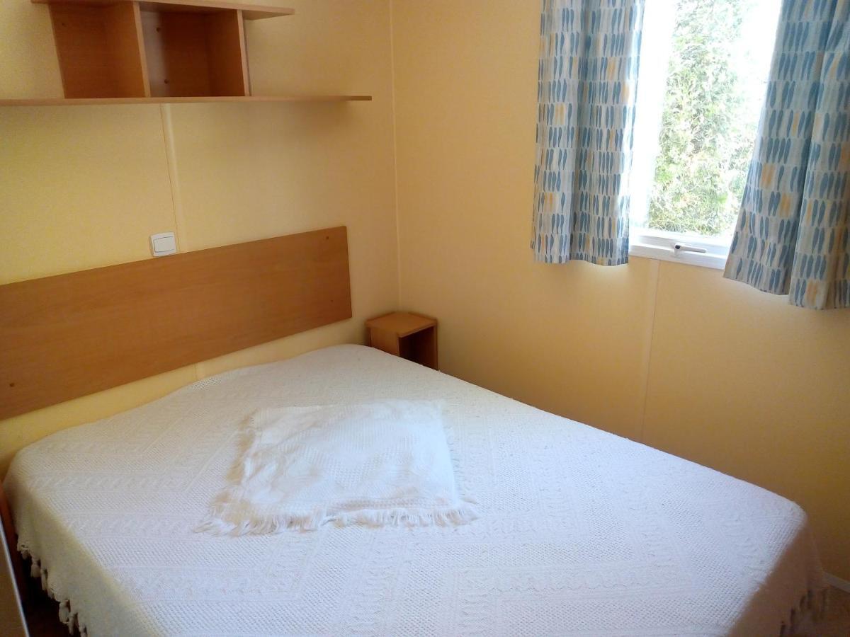 Camping Le Vialaret Nant 外观 照片